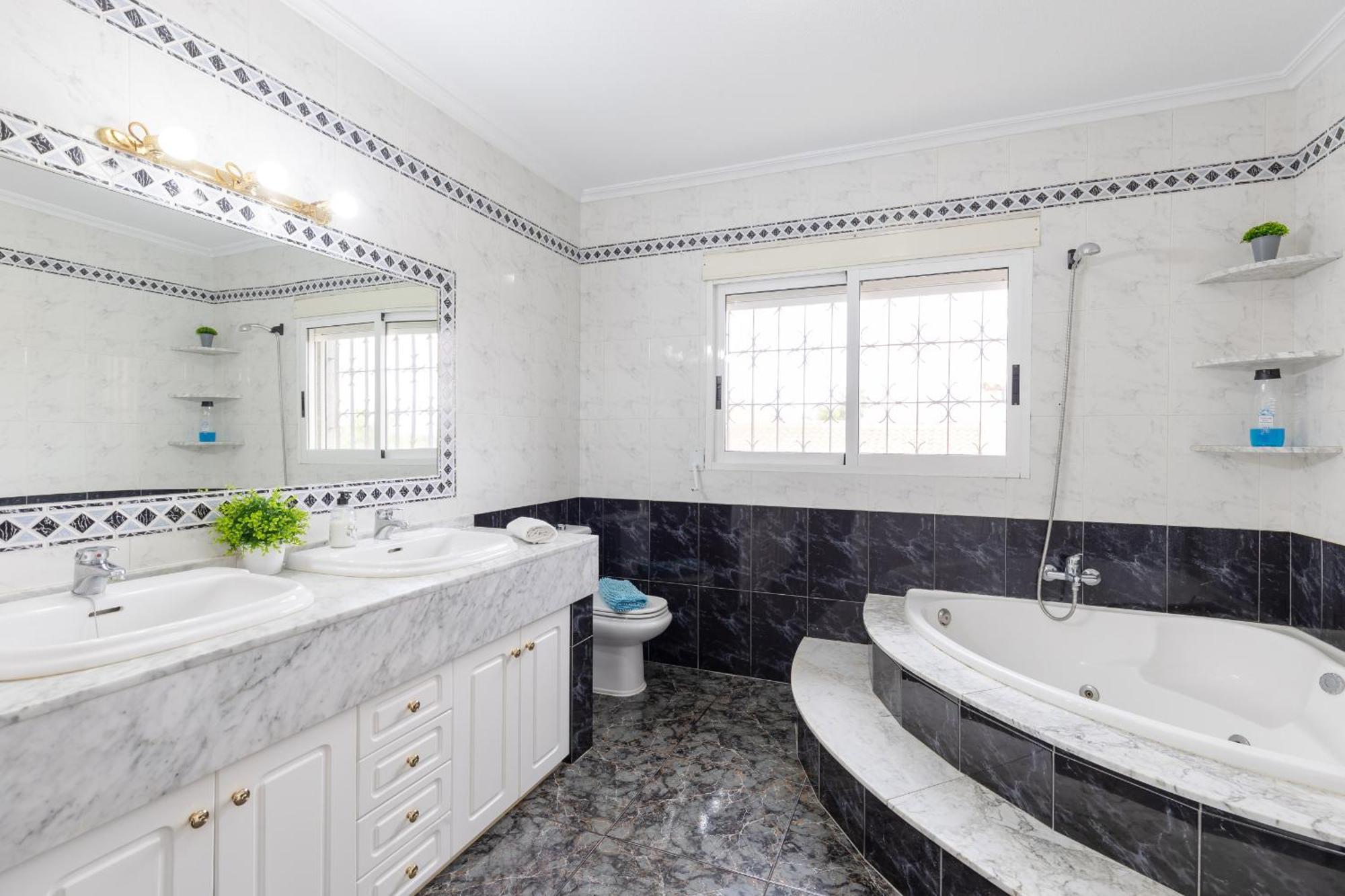 Fidalsa White House Premium Vila Tangel Exterior foto